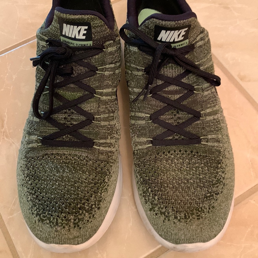 NIKE men shoes
